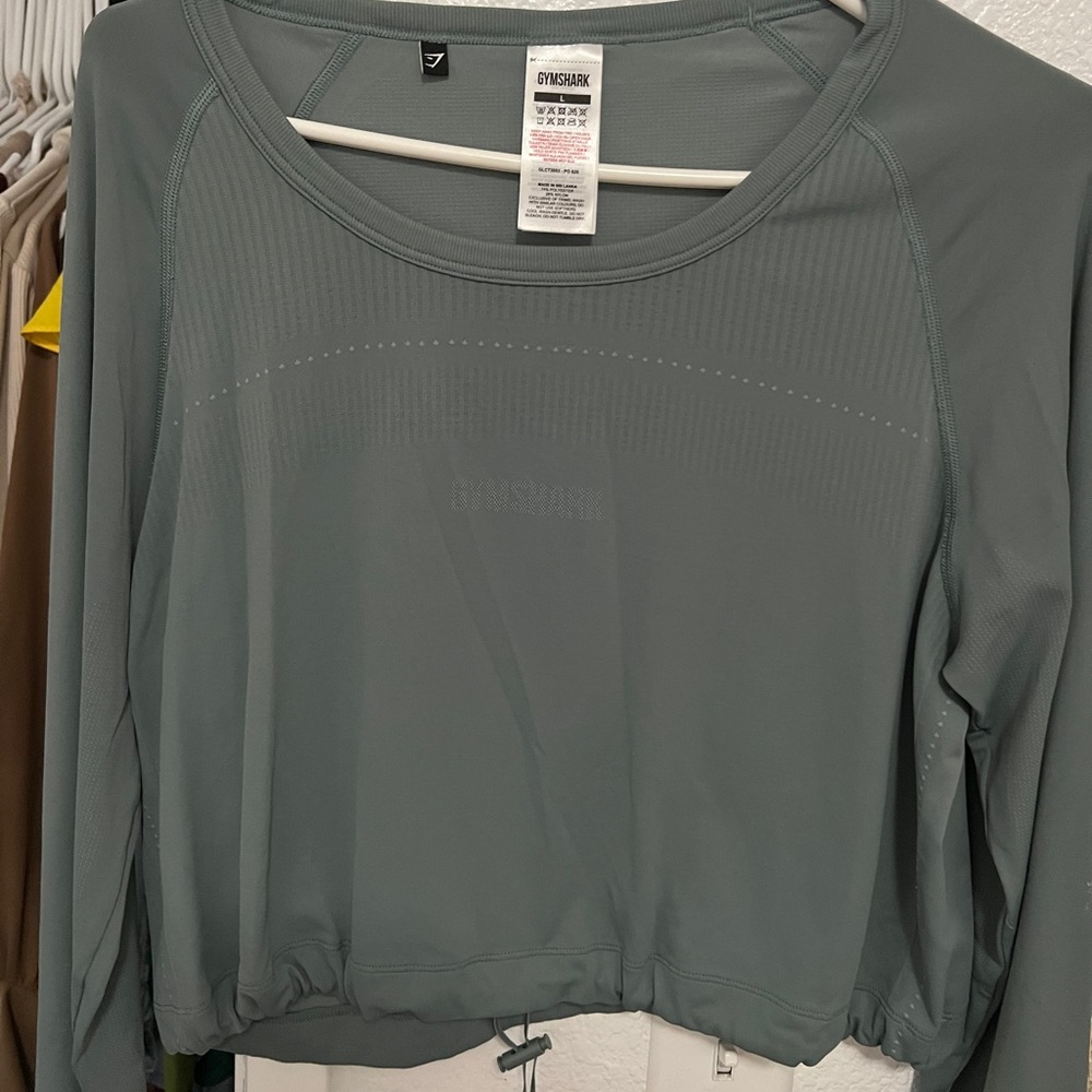 Gymshark top